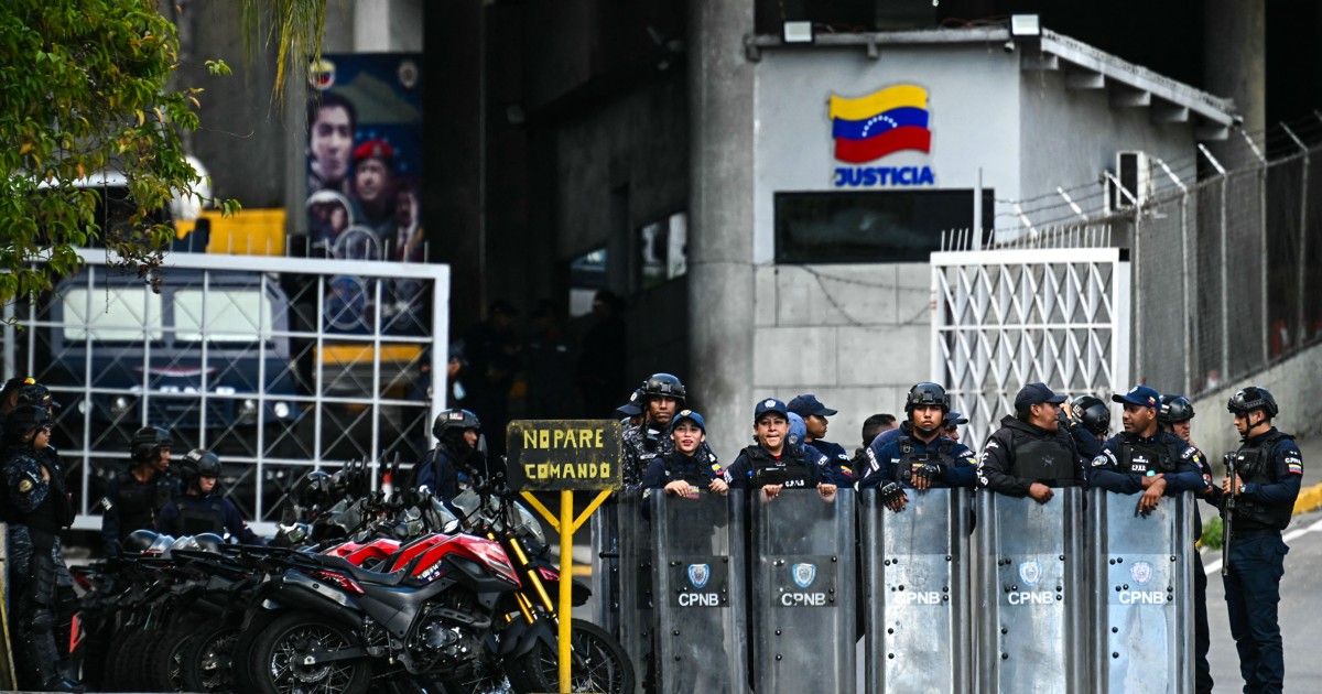Venezuela’s Pledge to Release Political Prisoners Leaves Families in Waiting
