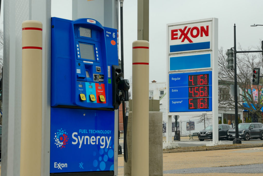 Oil and Gas Prices Surge Amid Escalating Conflict in Iran