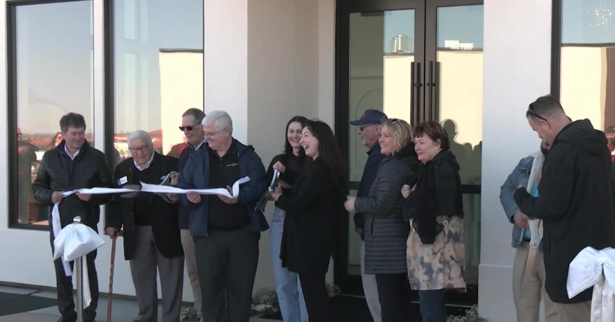 Vista Field Welcomes Its First Business in Kennewick